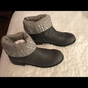 New Girl’s Stuart  Weitzman Boot